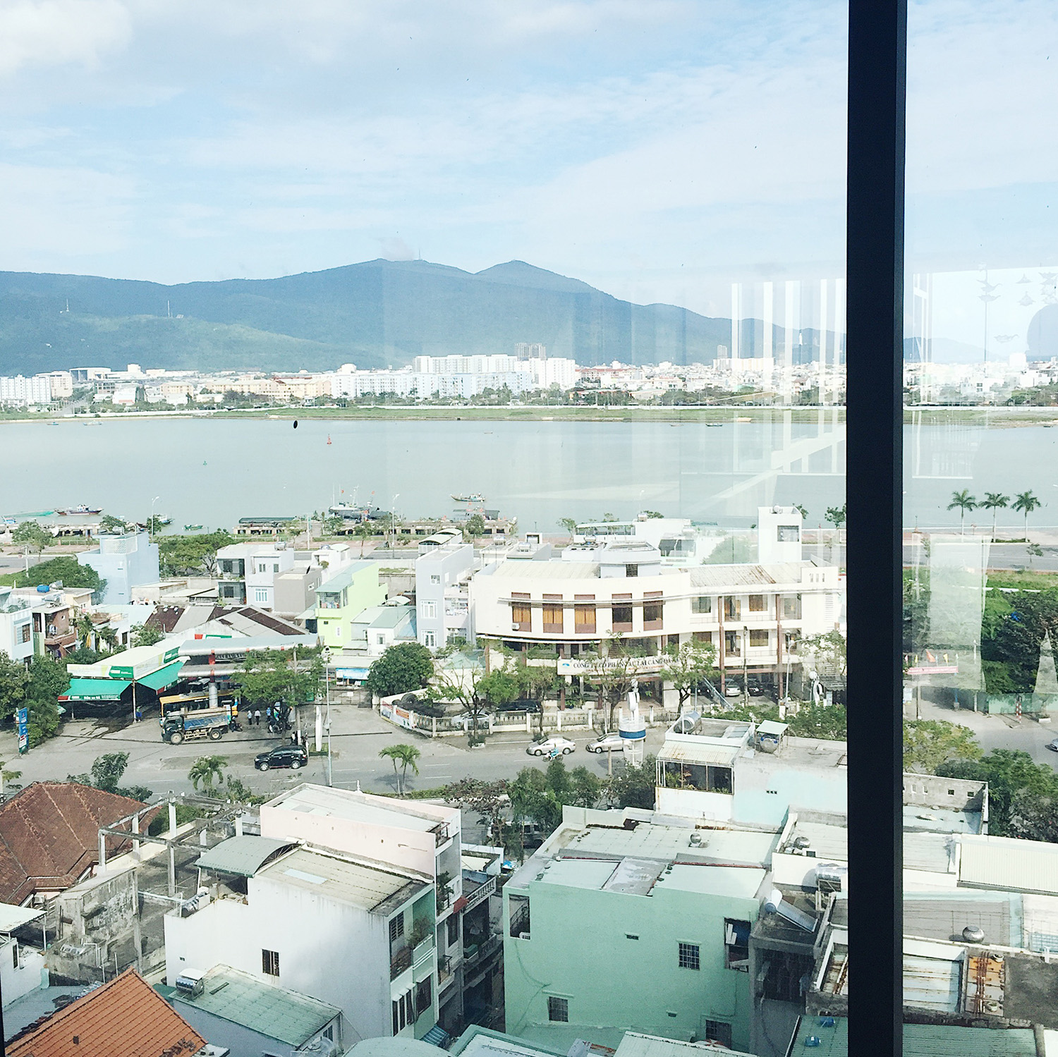 View từ tầng 7, khách sạn New Orient